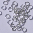Spojovac krouek 4 mm - barva stbrn